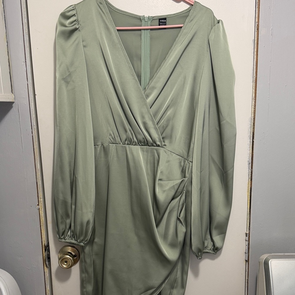 Elegant Green Dress